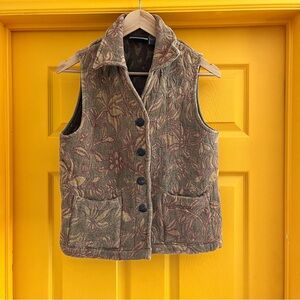 Vintage Floral Patterned Button-Up Vest